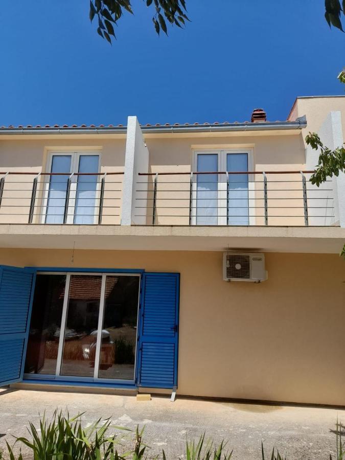 Holiday Home Anita Unesic Esterno foto